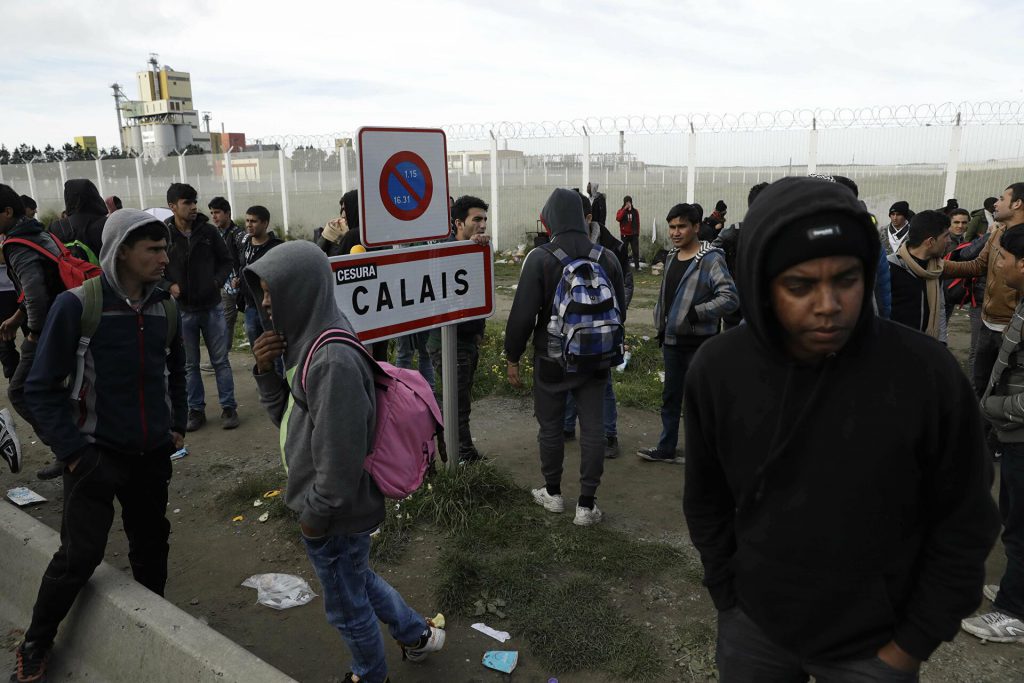 uk immigrants calais