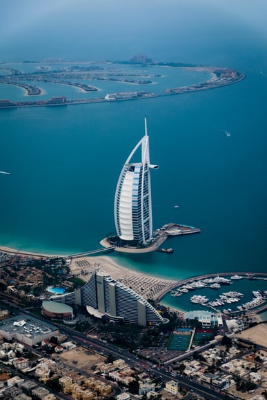 UAE ADOPTS ‘MONDAY TO FRIDAY’ WORK WEEK