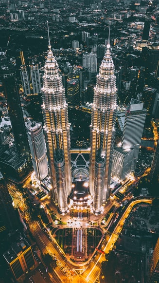 Due to our hallmark Malaysian hospitality and low cost of living, Malaysia has traditionally been regarded as one of the greatest places in Asia for foreigners to retire.