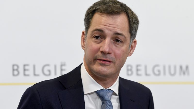 Belgium's prime minister announced on Tuesday that the VAT on electricity will be reduced as part of a plan to protect customers from rising energy bills (1 February).